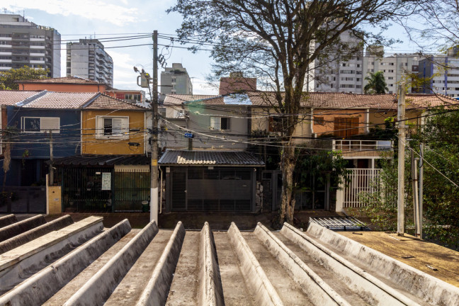 Imagem Casa com 3 Quartos à Venda, em Sumaré - São Paulo Imagem Casa com 3 Quartos à Venda, em Sumaré - São Paulo