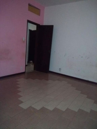 Imagem Casa com 4 Quartos à Venda, 250 m² em Boca Do Rio - Salvador Imagem Casa com 4 Quartos à Venda, 250 m² em Boca Do Rio - Salvador