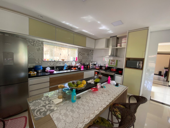 Imagem Casa com 4 Quartos à Venda, 249 m² em Barra Do Jacuípe - Barra Do Jacuípe