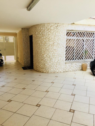 Imagem Casa com 3 Quartos à Venda, 470 m² em Vila Carrão - São Paulo