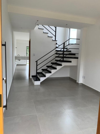 Imagem Casa com 2 Quartos à Venda, 84 m² em Jardim America - Atibaia Imagem Casa com 2 Quartos à Venda, 84 m² em Jardim America - Atibaia