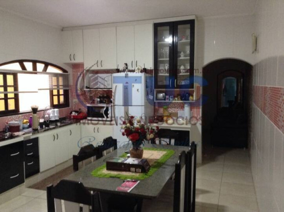 Imagem Sobrado com 5 Quartos à Venda, 220 m² em São Bernardo Do Campo Imagem Sobrado com 5 Quartos à Venda, 220 m² em São Bernardo Do Campo