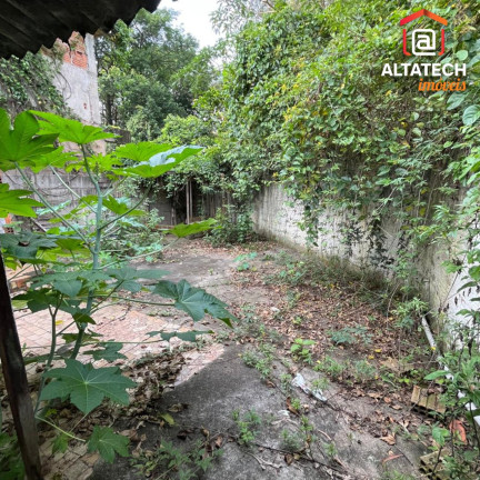 Imagem Casa com 2 Quartos à Venda, 200 m² em Dom Bosco - Poços De Caldas Imagem Casa com 2 Quartos à Venda, 200 m² em Dom Bosco - Poços De Caldas