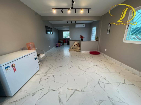 Imagem Sobrado com 4 Quartos à Venda, 220 m² em Canto Do Forte - Praia Grande Imagem Sobrado com 4 Quartos à Venda, 220 m² em Canto Do Forte - Praia Grande