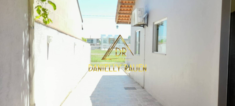 Imagem Casa com 3 Quartos à Venda, 312 m² em Centro - Balneário Piçarras