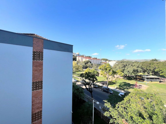 Imagem Apartamento com 3 Quartos à Venda, 61 m² em Cristal - Porto Alegre Imagem Apartamento com 3 Quartos à Venda, 61 m² em Cristal - Porto Alegre