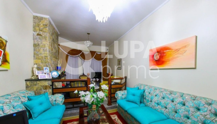 Imagem Casa com 3 Quartos à Venda, 239 m² em Tucuruvi - São Paulo Imagem Casa com 3 Quartos à Venda, 239 m² em Tucuruvi - São Paulo