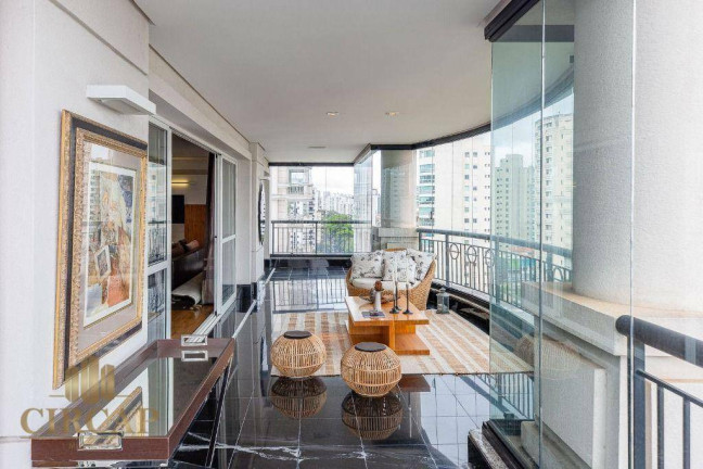 Imagem Apartamento com 3 Quartos à Venda, 308 m² em Moema - São Paulo