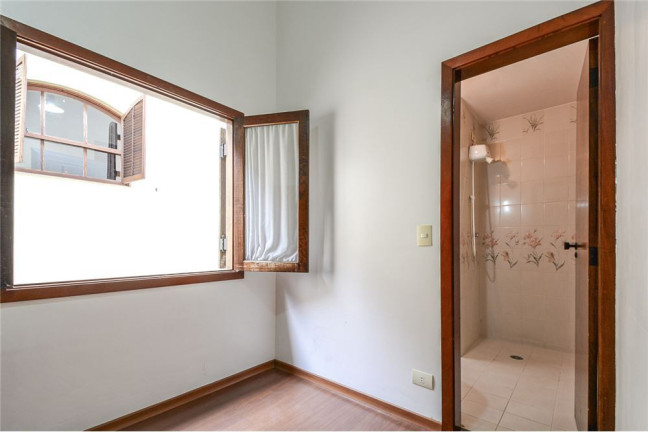 Imagem Casa com 3 Quartos à Venda, em Vila Madalena - São Paulo Imagem Casa com 3 Quartos à Venda, em Vila Madalena - São Paulo