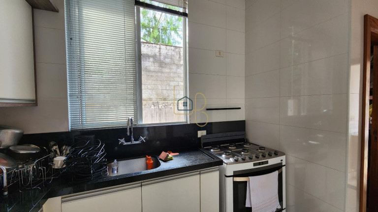 Imagem Casa de Condomínio com 3 Quartos à Venda, 200 m² em Jardim Itatiaia 2 - Londrina Imagem Casa de Condomínio com 3 Quartos à Venda, 200 m² em Jardim Itatiaia 2 - Londrina