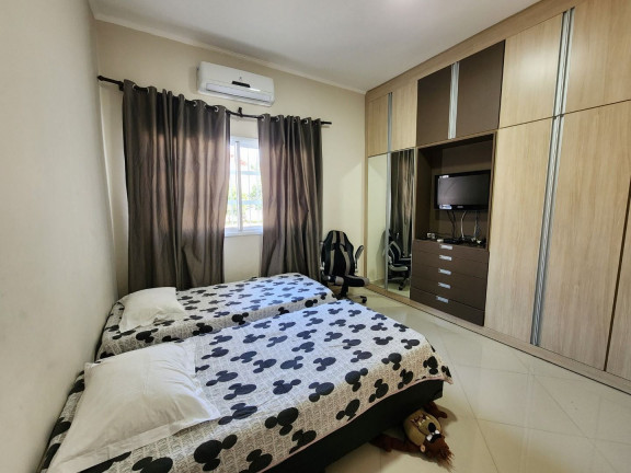 Imagem Casa com 3 Quartos à Venda, 663 m² em Canto Do Forte - Praia Grande Imagem Casa com 3 Quartos à Venda, 663 m² em Canto Do Forte - Praia Grande