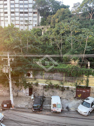 Imagem Terreno à Venda, 1.200 m² em Centro - Niterói Imagem Terreno à Venda, 1.200 m² em Centro - Niterói