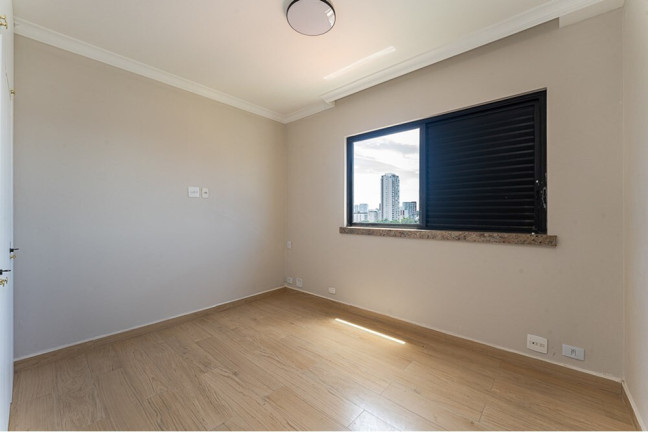 Imagem Apartamento com 3 Quartos à Venda, 180 m² em Vila Alexandria - São Paulo