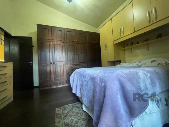 Imagem Casa com 2 Quartos à Venda, em Cavalhada - Porto Alegre Imagem Casa com 2 Quartos à Venda, em Cavalhada - Porto Alegre
