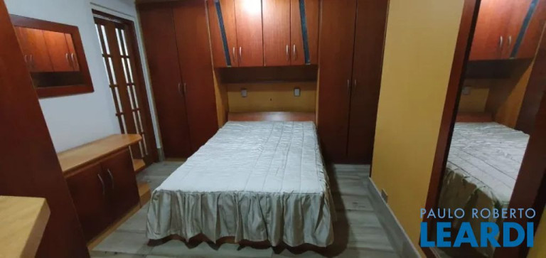 Imagem Casa com 3 Quartos à Venda, 232 m² em Jardim Bela Vista - Santo André Imagem Casa com 3 Quartos à Venda, 232 m² em Jardim Bela Vista - Santo André