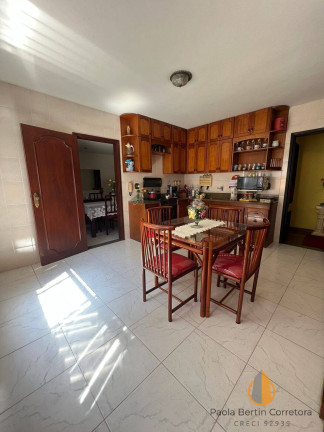 Imagem Casa com 3 Quartos à Venda, 598 m² em Centro - São Gonçalo Imagem Casa com 3 Quartos à Venda, 598 m² em Centro - São Gonçalo