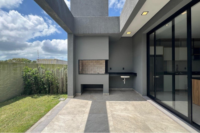 Imagem Casa com 4 Quartos à Venda, 213 m² em Centro - Xangri-lá