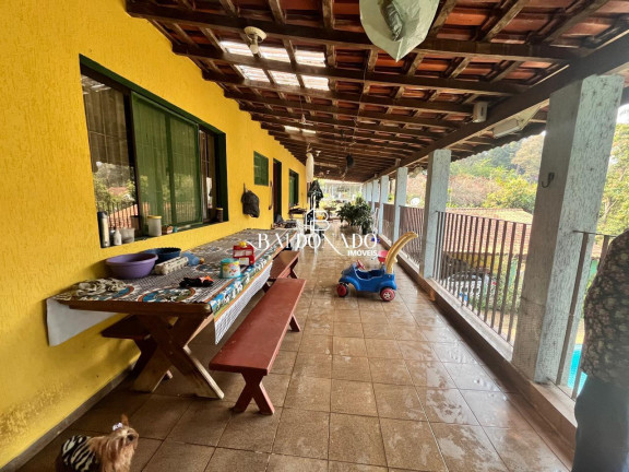 Imagem Imóvel com 3 Quartos à Venda, 2.503 m² em Centro - Vargem