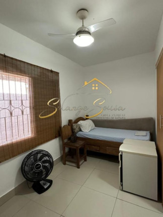 Casa com 3 Quartos à Venda,  em Guilhermina - Praia Grande