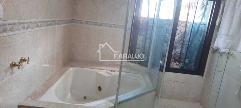 Imagem Sobrado com 3 Quartos à Venda, 367 m² em Vila Carvalho - Sorocaba Imagem Sobrado com 3 Quartos à Venda, 367 m² em Vila Carvalho - Sorocaba