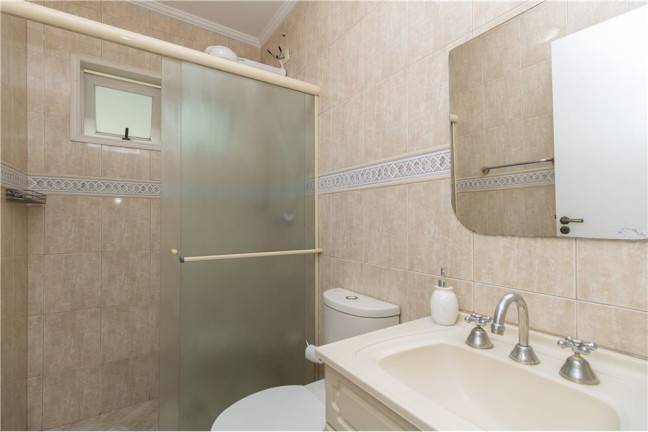 Imagem Casa com 3 Quartos à Venda, em Parque Renato Maia - Guarulhos Imagem Casa com 3 Quartos à Venda, em Parque Renato Maia - Guarulhos