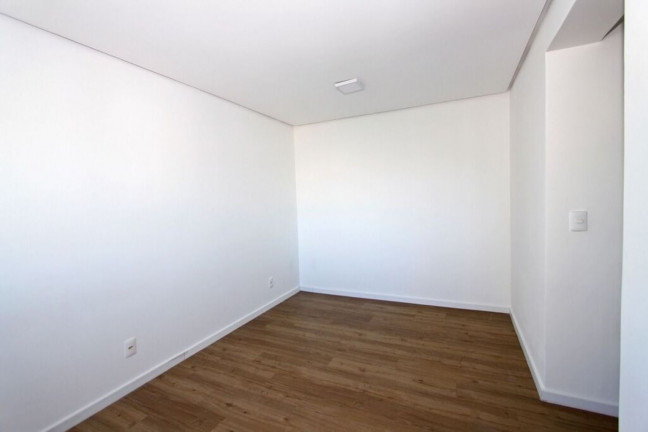 Imagem Imóvel com 2 Quartos à Venda, 73 m² em Passo Da Areia - Porto Alegre Imagem Imóvel com 2 Quartos à Venda, 73 m² em Passo Da Areia - Porto Alegre
