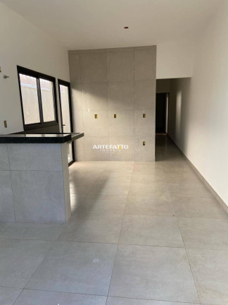 Imagem Casa com 2 Quartos à Venda, 125 m² Imagem Casa com 2 Quartos à Venda, 125 m²