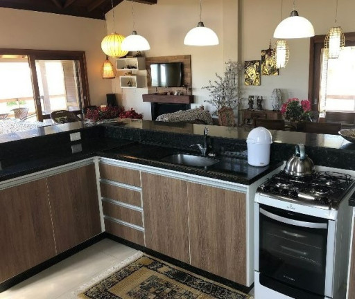 Imagem Casa com 3 Quartos à Venda, 297 m² em Ferraz - Garopaba