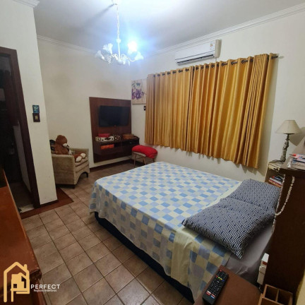 Imagem Casa com 5 Quartos à Venda, 300 m² em Independência - Taubaté Imagem Casa com 5 Quartos à Venda, 300 m² em Independência - Taubaté
