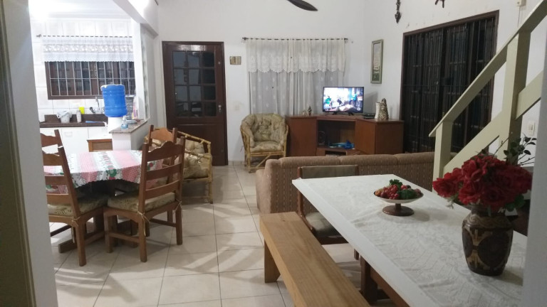 Imagem Casa com 4 Quartos à Venda, 400 m² em Balneário Mogiano - Bertioga Imagem Casa com 4 Quartos à Venda, 400 m² em Balneário Mogiano - Bertioga