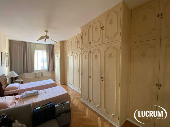 Imagem Apartamento com 3 Quartos à Venda, 250 m² em Copacabana - Rio De Janeiro Imagem Apartamento com 3 Quartos à Venda, 250 m² em Copacabana - Rio De Janeiro