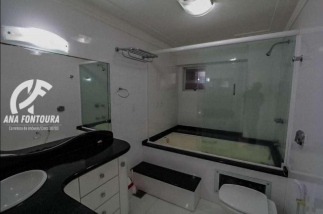 Imagem Apartamento com 4 Quartos à Venda, 220 m² em Centro - Balneário Camboriú
