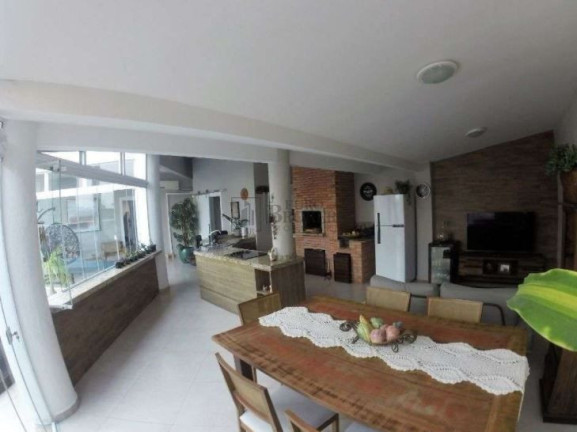 Imagem Casa com 3 Quartos à Venda, 304 m² em Ariribá - Balneário Camboriú