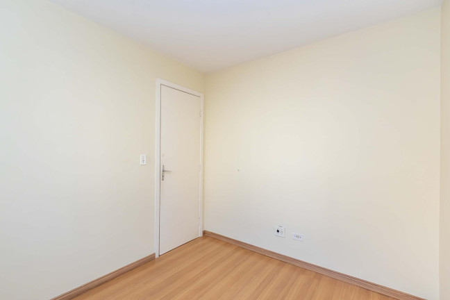 Imagem Sobrado com 3 Quartos à Venda, 110 m² em Novo Mundo - Curitiba Imagem Sobrado com 3 Quartos à Venda, 110 m² em Novo Mundo - Curitiba