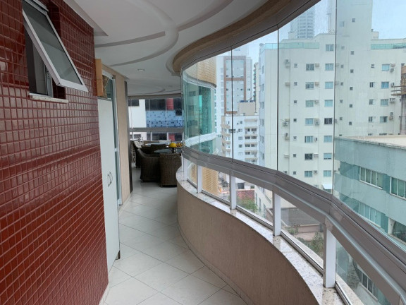 Imagem Apartamento com 3 Quartos à Venda, 132 m² em Centro - Balneário Camboriú