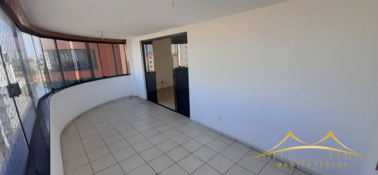 Imagem Apartamento com 4 Quartos à Venda, 198 m² em Lagoa Nova - Natal