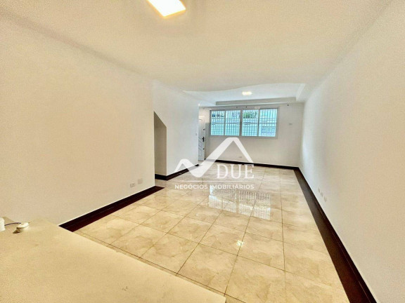 Imagem Casa com 3 Quartos à Venda, 180 m² em Boqueirão - Santos Imagem Casa com 3 Quartos à Venda, 180 m² em Boqueirão - Santos