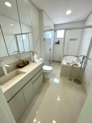 Imagem Apartamento com 3 Quartos à Venda, 238.260 m² em Centro - Itapema