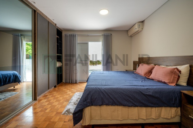 Imagem Casa com 5 Quartos à Venda, 340 m² em Brooklin Paulista - São Paulo