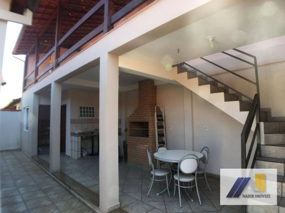 Imagem Casa com 3 Quartos à Venda, 286 m² em Fátima Iii - Pouso Alegre Imagem Casa com 3 Quartos à Venda, 286 m² em Fátima Iii - Pouso Alegre