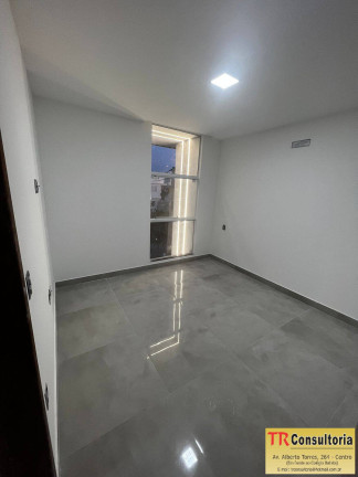 Imagem Casa com 3 Quartos à Venda, 180 m² em Campos Dos Goytacazes Imagem Casa com 3 Quartos à Venda, 180 m² em Campos Dos Goytacazes