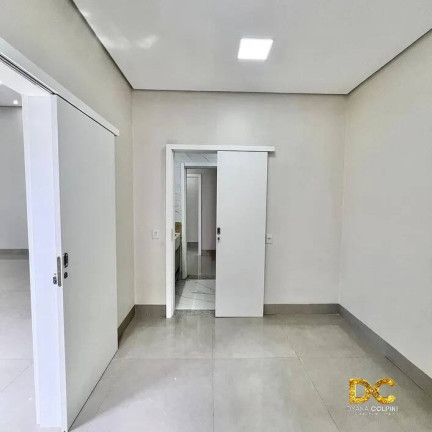 Imagem Casa de Condomínio com 3 Quartos à Venda, 255 m² em Condomínio Florais Itália - Cuiabá Imagem Casa de Condomínio com 3 Quartos à Venda, 255 m² em Condomínio Florais Itália - Cuiabá
