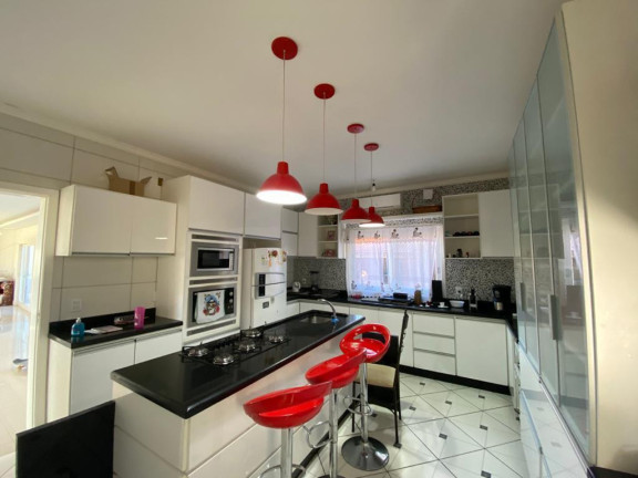 Imagem Casa com 3 Quartos à Venda, 460 m² em Centro - Barra Do Ribeiro Imagem Casa com 3 Quartos à Venda, 460 m² em Centro - Barra Do Ribeiro