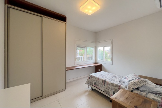 Imagem Casa de Condomínio com 5 Quartos à Venda, 390 m² em Praia De Atlântida - Xangri-lá Imagem Casa de Condomínio com 5 Quartos à Venda, 390 m² em Praia De Atlântida - Xangri-lá