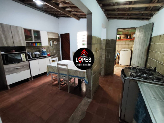 Imagem Casa com 3 Quartos à Venda, 200 m² em Pajuçara - Natal Imagem Casa com 3 Quartos à Venda, 200 m² em Pajuçara - Natal