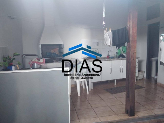 Imagem Casa com 3 Quartos à Venda, 161 m² em Centro - Araraquara Imagem Casa com 3 Quartos à Venda, 161 m² em Centro - Araraquara
