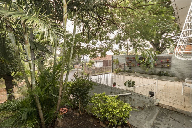 Imagem Casa com 4 Quartos à Venda, 201 m² em Santa Tereza - Porto Alegre Imagem Casa com 4 Quartos à Venda, 201 m² em Santa Tereza - Porto Alegre