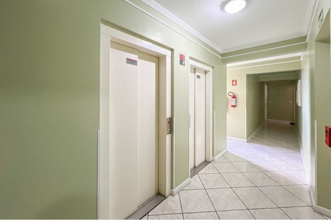 Imagem Apartamento com 2 Quartos à Venda, 78 m² em Centro - Canoas