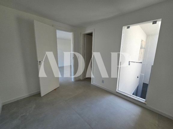 Imagem Casa com 5 Quartos à Venda, 442 m² em Recreio Dos Bandeirantes - Rio De Janeiro