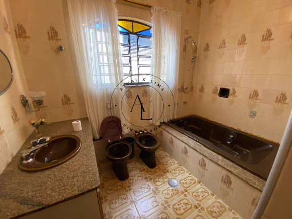 Imagem Casa com 5 Quartos à Venda, 195 m² em Parque Taquaral - Campinas Imagem Casa com 5 Quartos à Venda, 195 m² em Parque Taquaral - Campinas